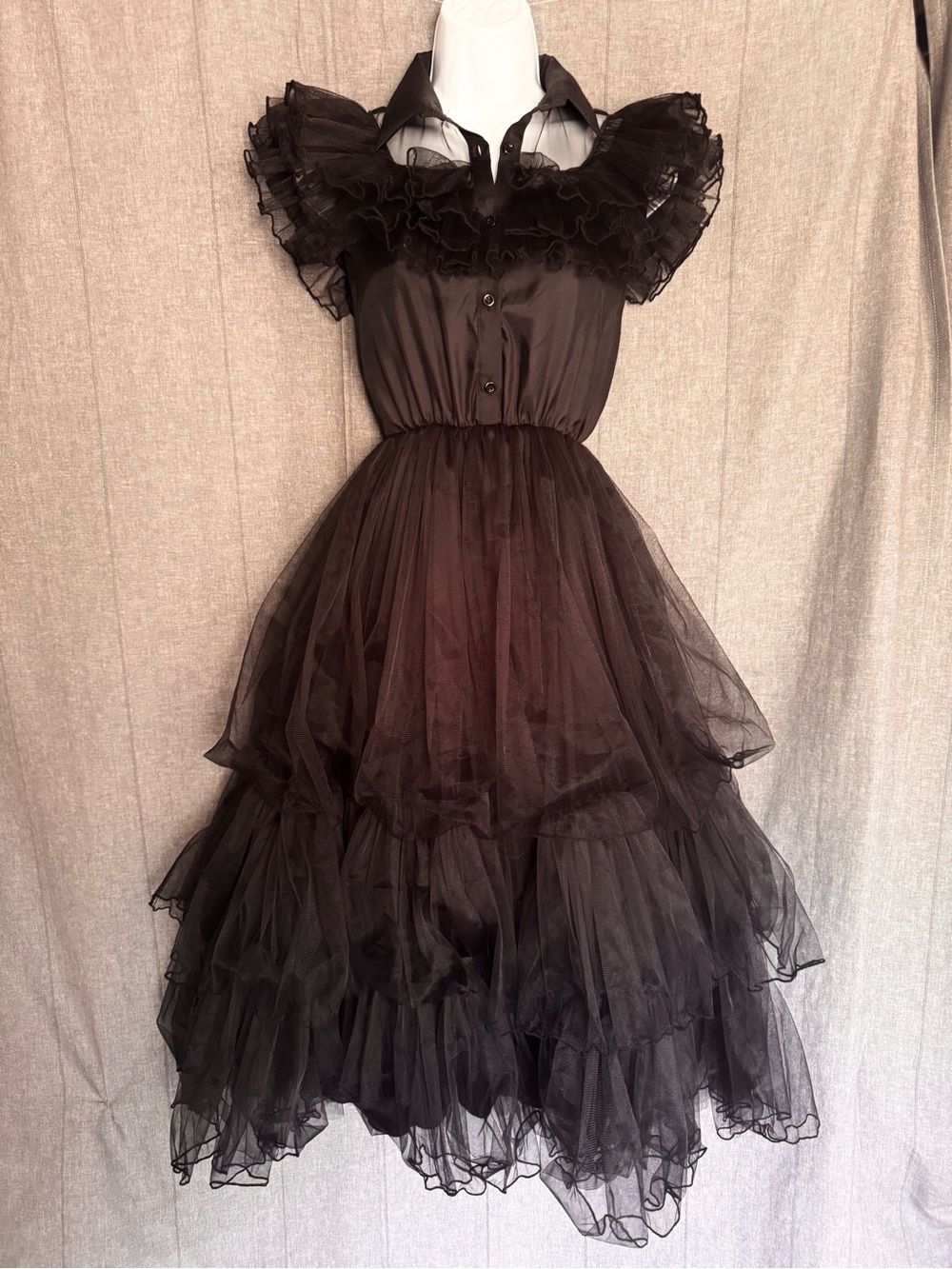 Gothic Lolita Ruffles Steampunk Dark Black Widow Wednesday Addams Cosplay Dress